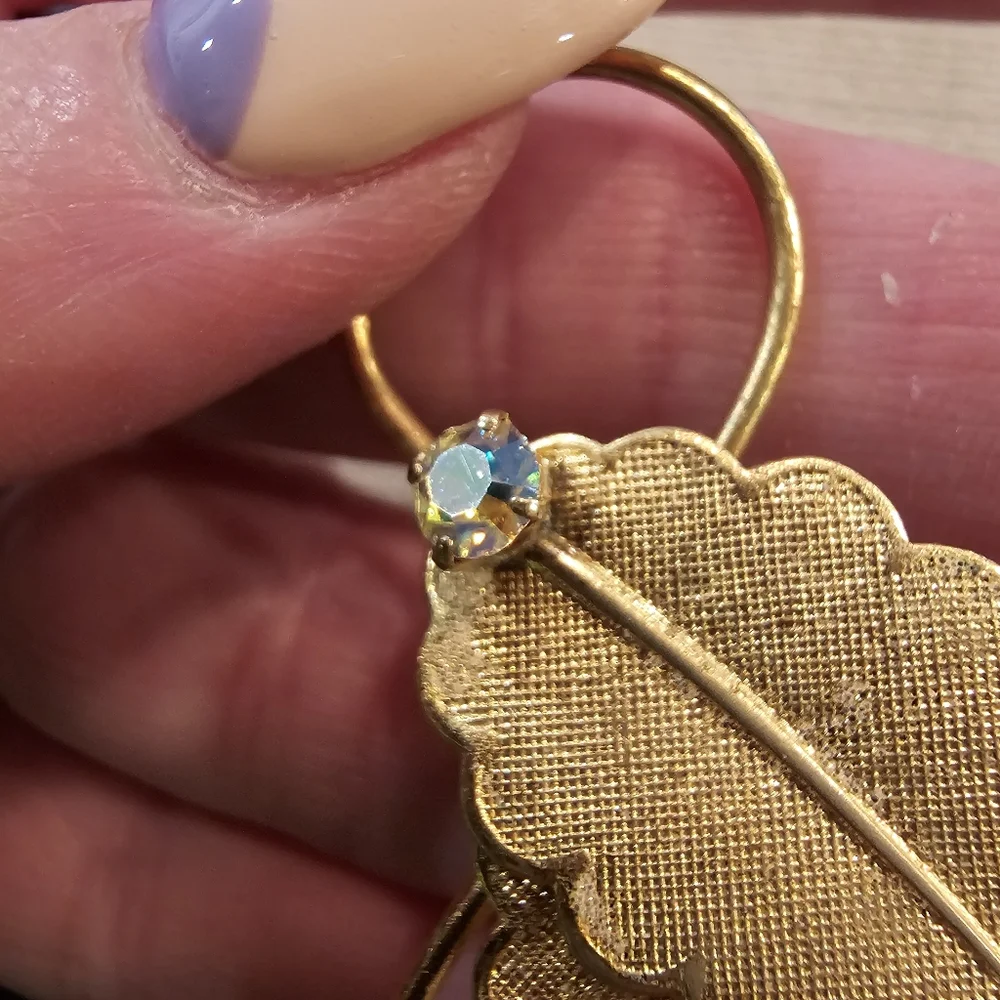 Vintage West Germany Mid Century goldtone leaf brooch w/ Aurora Borealis Stones